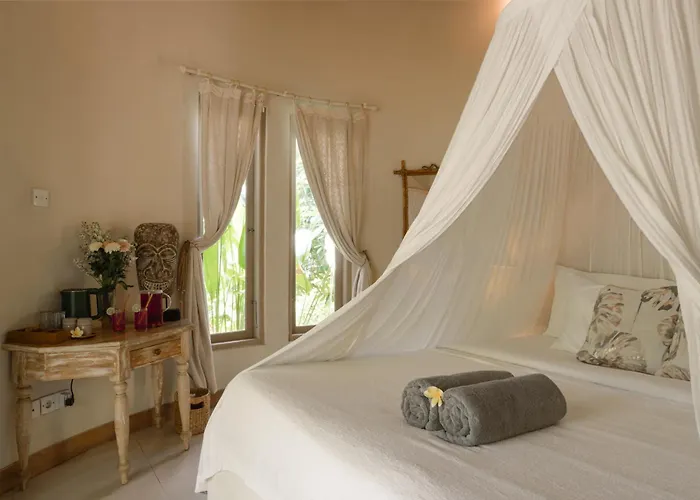 Incense Impossible Boutique - Adults Only 3*